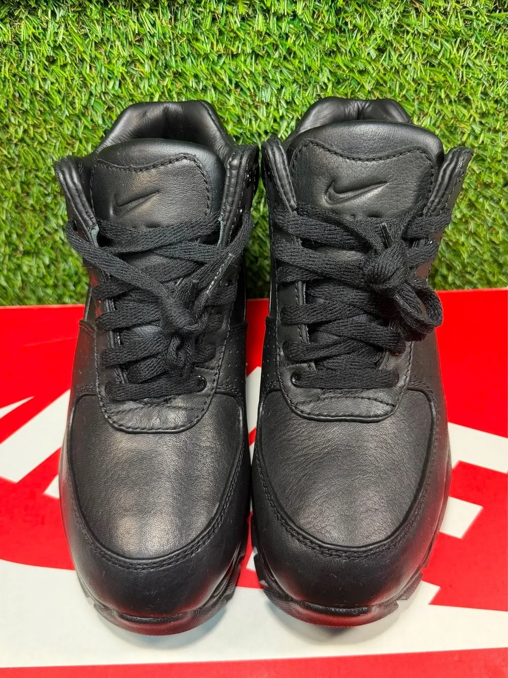 Nike Air Max Goadome GS Triple Black Boots 311567-001 Size 4.5Y  Og Box
